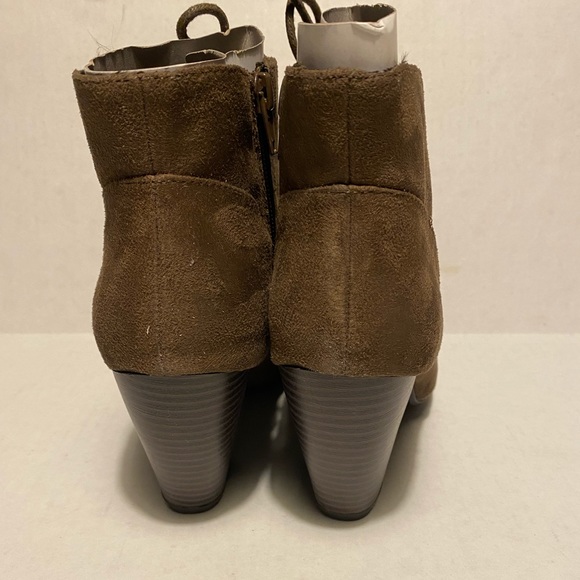 Rampage lace and zip up booties. Size 8 1/2. - Picture 3 of 5